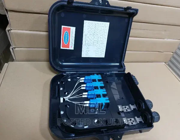 8 core FAT Box With 1*8 PLC Splitter
