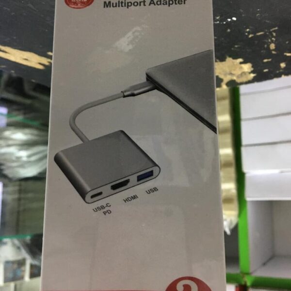 Three ports USB-C Digital AV Multiport Adapter